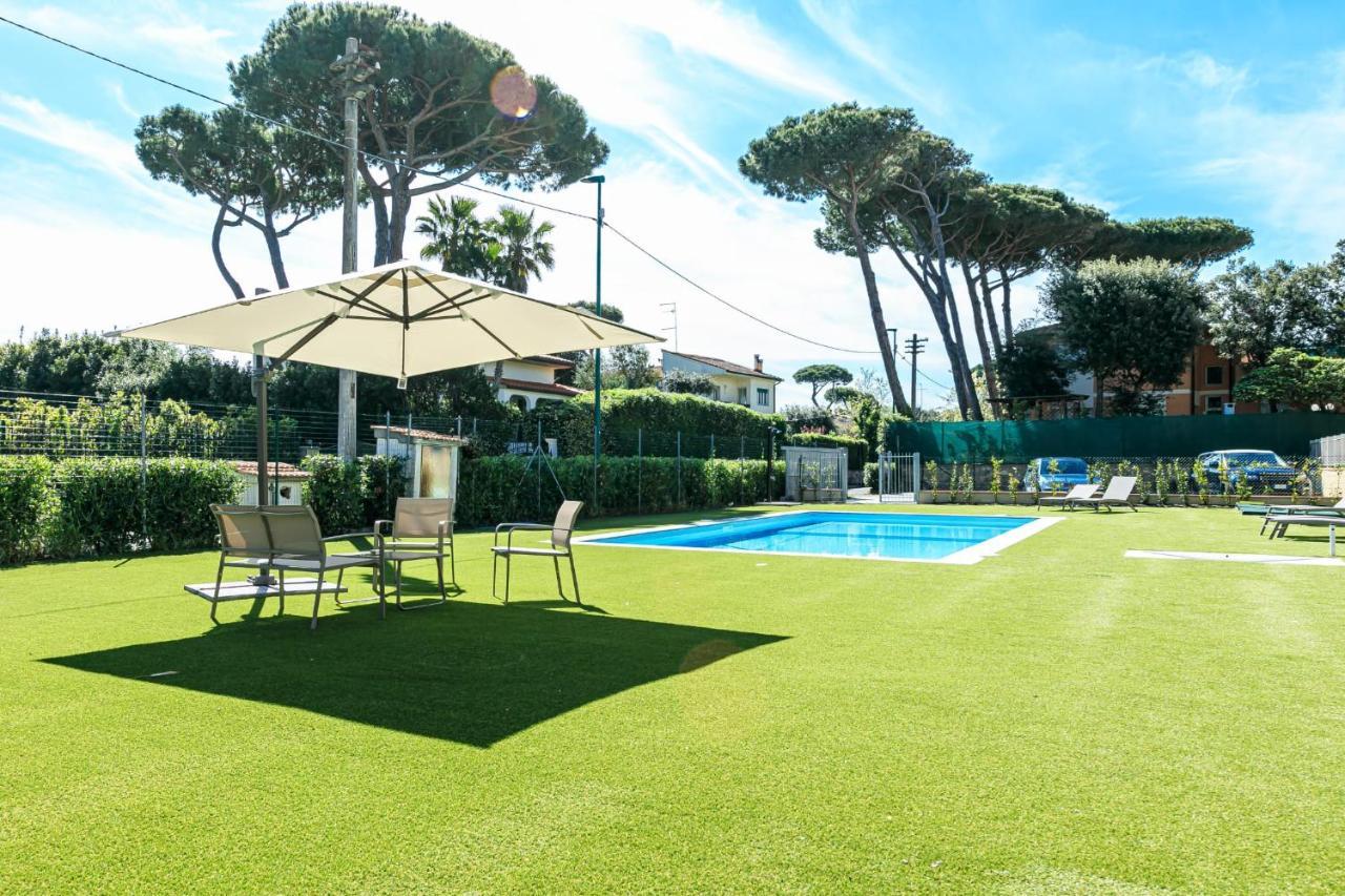 Residence San Francesco Tirrenia Luaran gambar