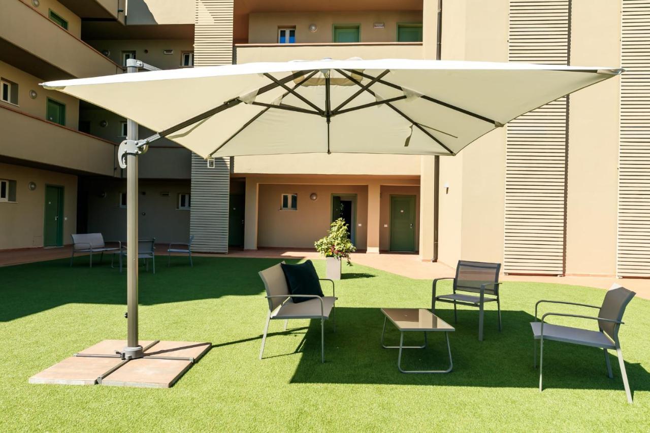 Residence San Francesco Tirrenia Luaran gambar